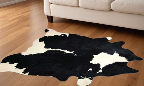 60" X 84" Black And White Cowhide - Area Rug